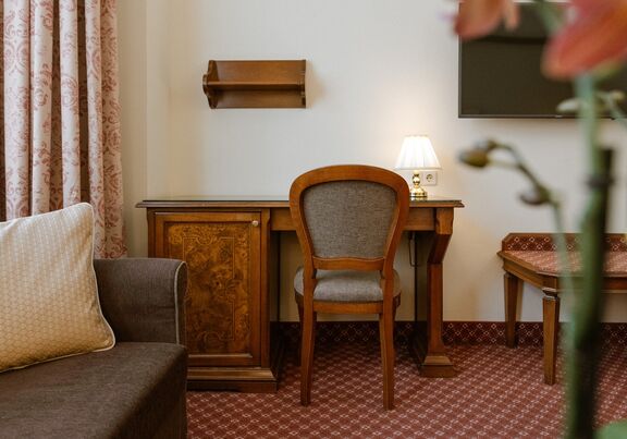 Schreibtisch im Doppelzimmer Hotel City Central